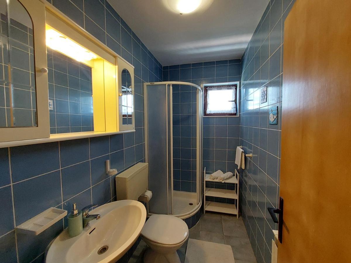 Apartmani Rahela Vodice Exterior photo